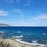 아파트 A Marina On Sanremo Seaside *