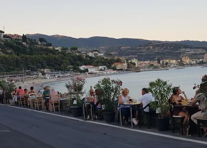 Apartament A Marina On Sanremo Seaside *